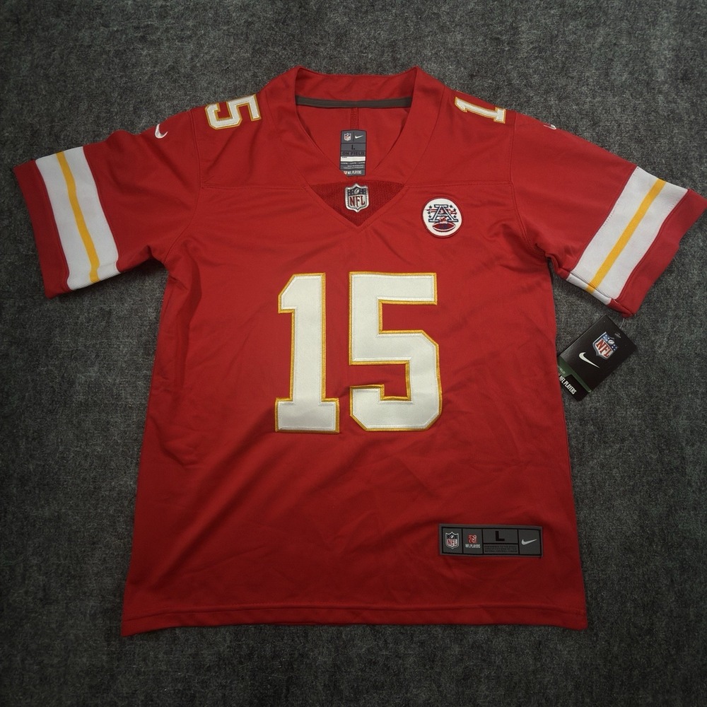 Nike KC Chiefs Patrick Mahomes #15 Youth Stitched Jersey Size L 14/16 NWT